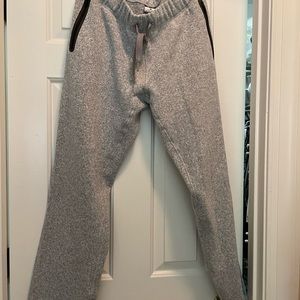 Nike XL Women’s Sweatpants
